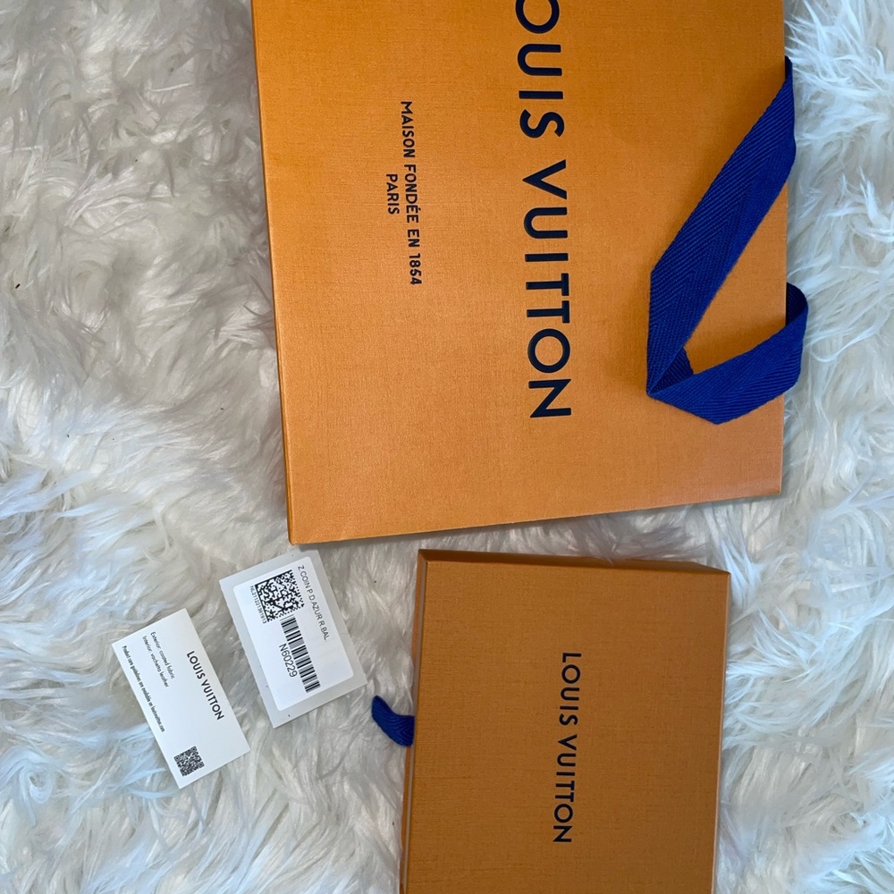 Louis Vuitton Wallet!